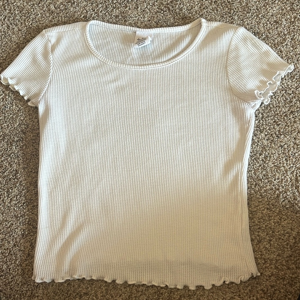White medium lettuce trim shirt